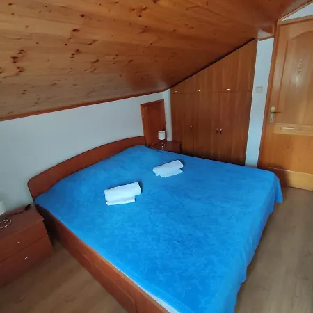 Apartment Dario *